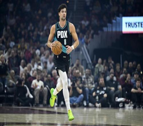 尤文新星塞,桑前途未卜,意媒聚焦伊,世界杯预测,2026世界杯,球队状态,赛事分析,比赛结果